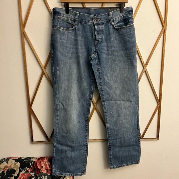 Eddie Bauer Relaxed Boyfriend Jeans - Picture 1 of 4
